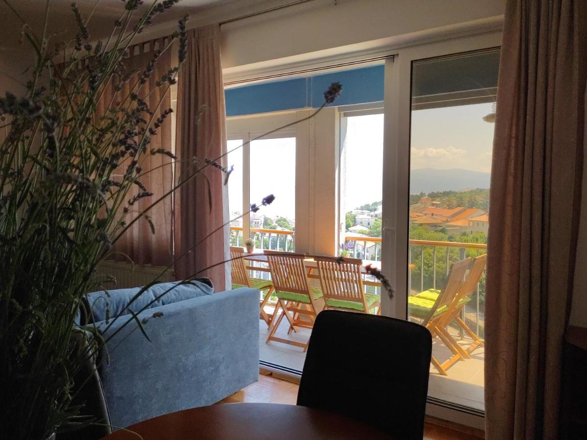 Apartman Borna Vrbnik Kültér fotó