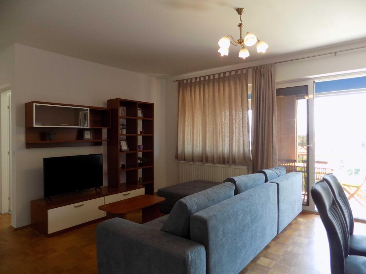 Apartman Borna Vrbnik Kültér fotó