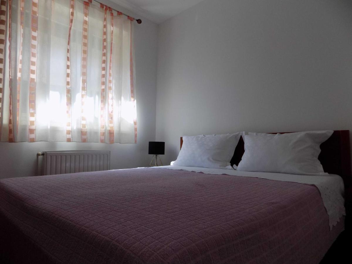 Apartman Borna Vrbnik Kültér fotó