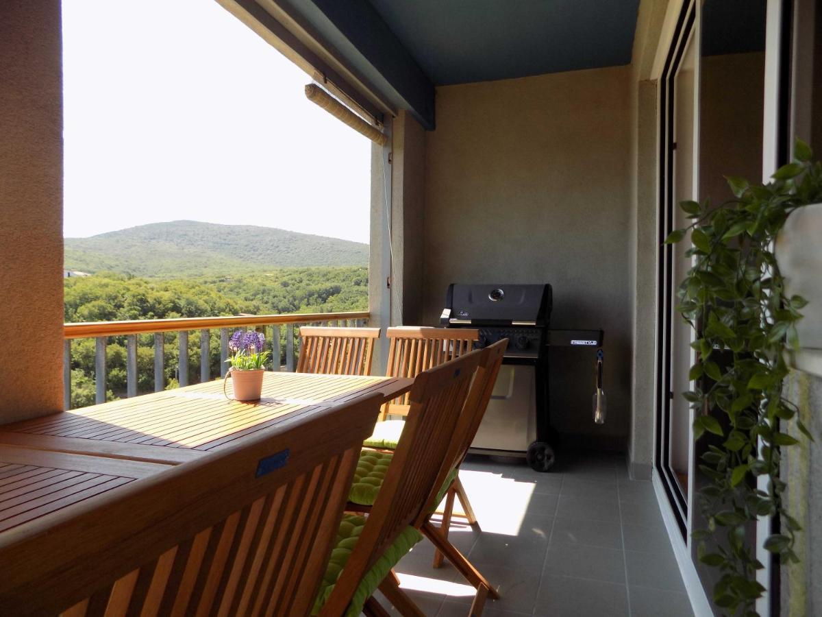 Apartman Borna Vrbnik Kültér fotó