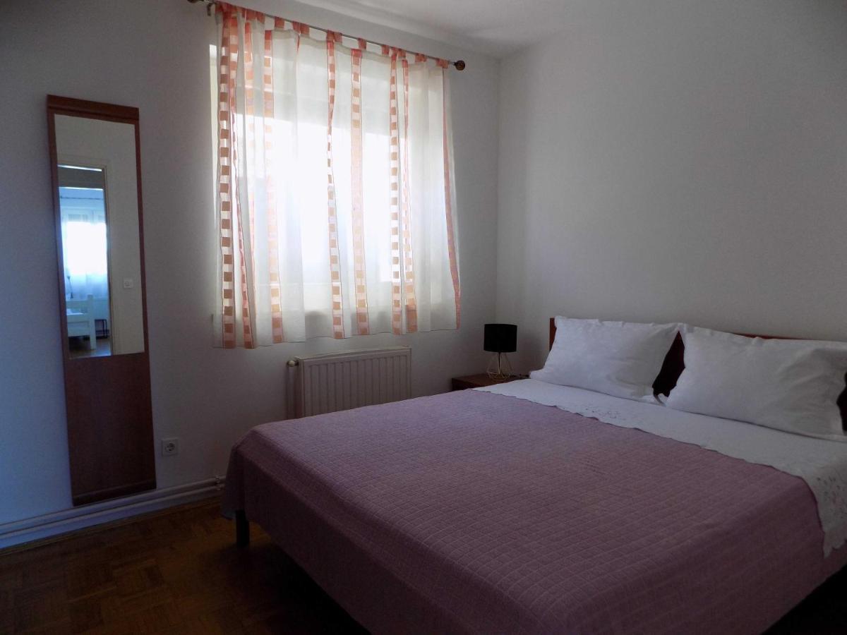 Apartman Borna Vrbnik Kültér fotó