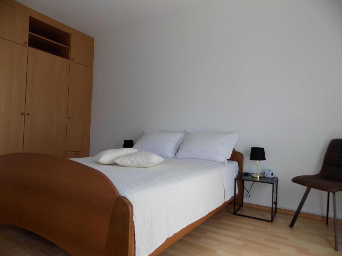 Apartman Borna Vrbnik Kültér fotó