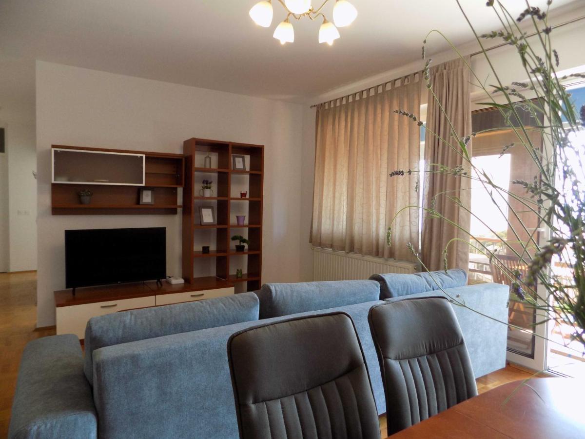 Apartman Borna Vrbnik Kültér fotó